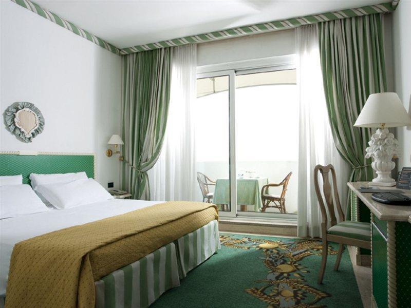 Aris Garden Hotel Casal Palocco Exterior photo